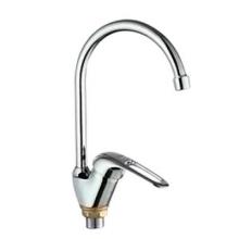 Смеситель для кухни с гибким изливом (крепление гайка)